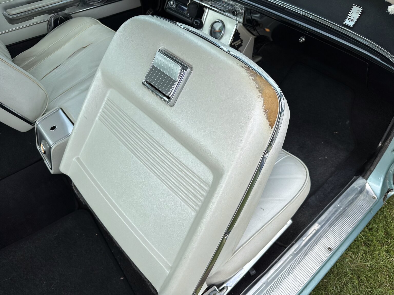 Interiörbild 1964 Chrysler 300K
