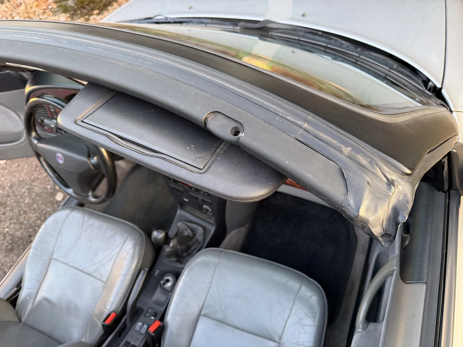 Innenraumfoto von 1996 SAAB 900 Turbo Convertible (40)