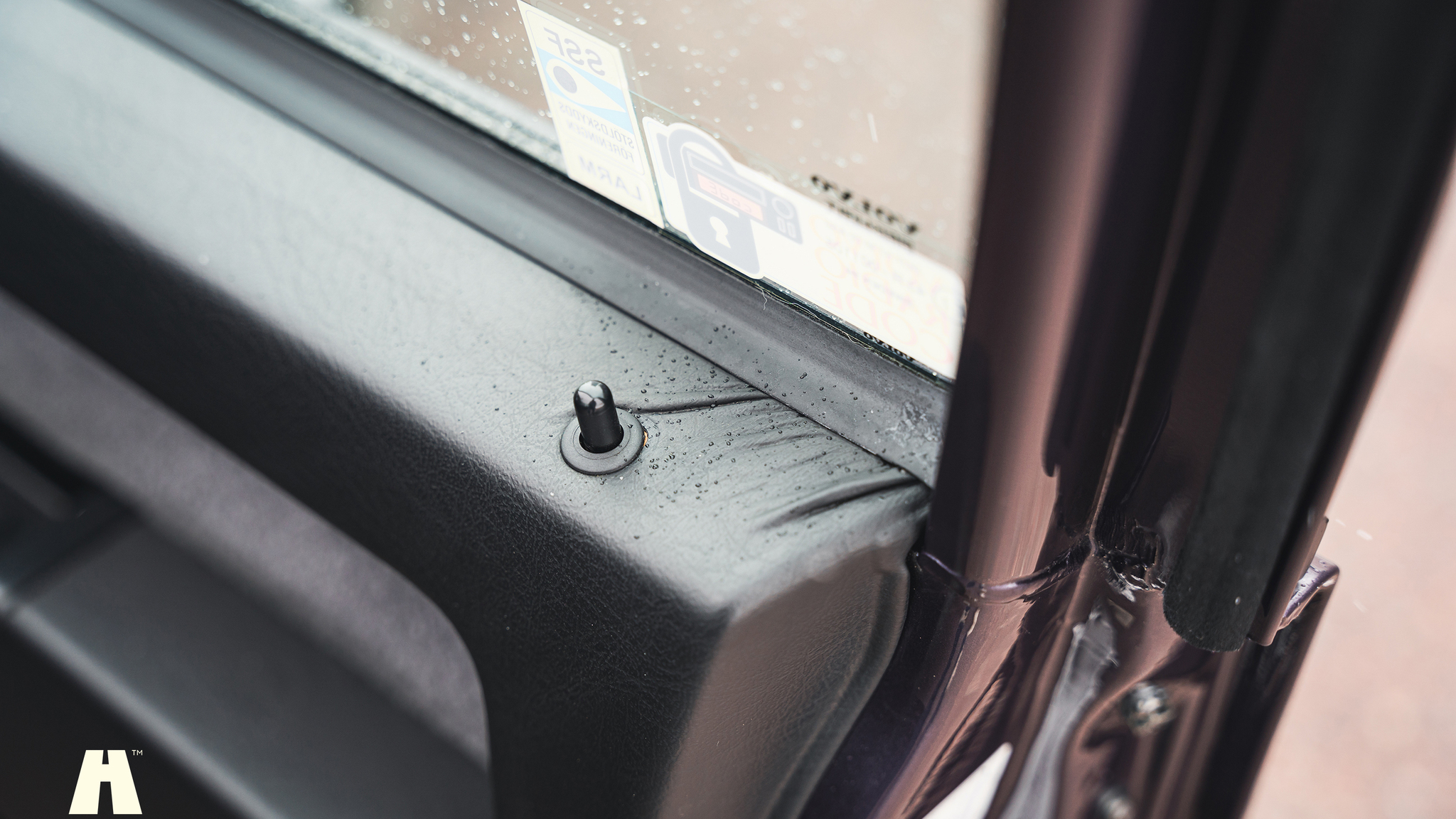 Interior image of 1995 Volvo 940 SE