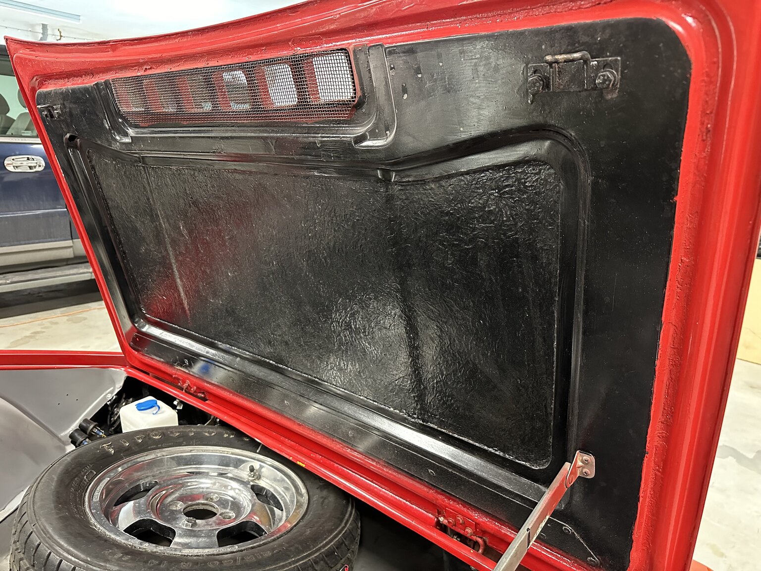 Image of 1977 Lotus Esprit S1 mechanics