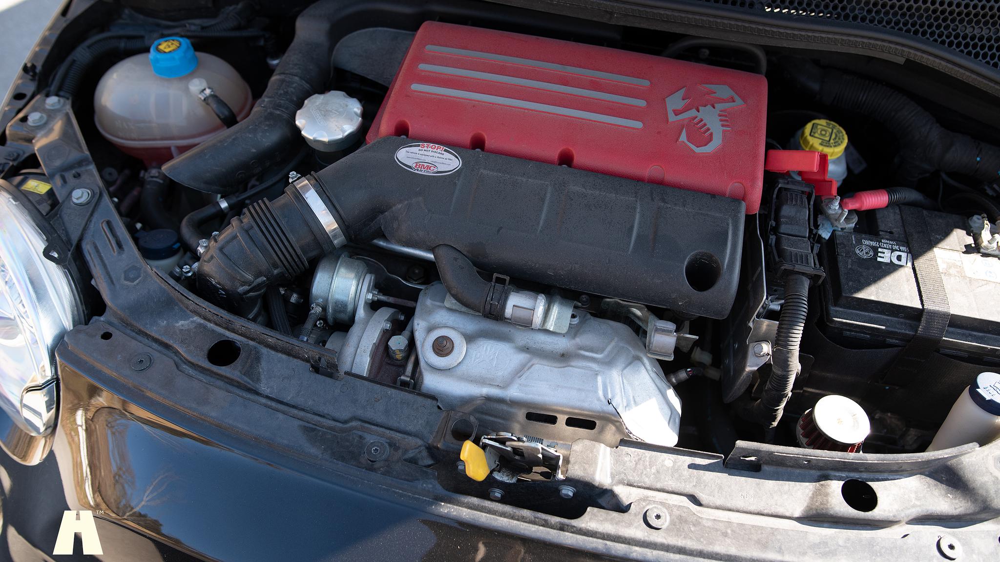 Image of 2016 Abarth 595 Competizione (11) mechanics