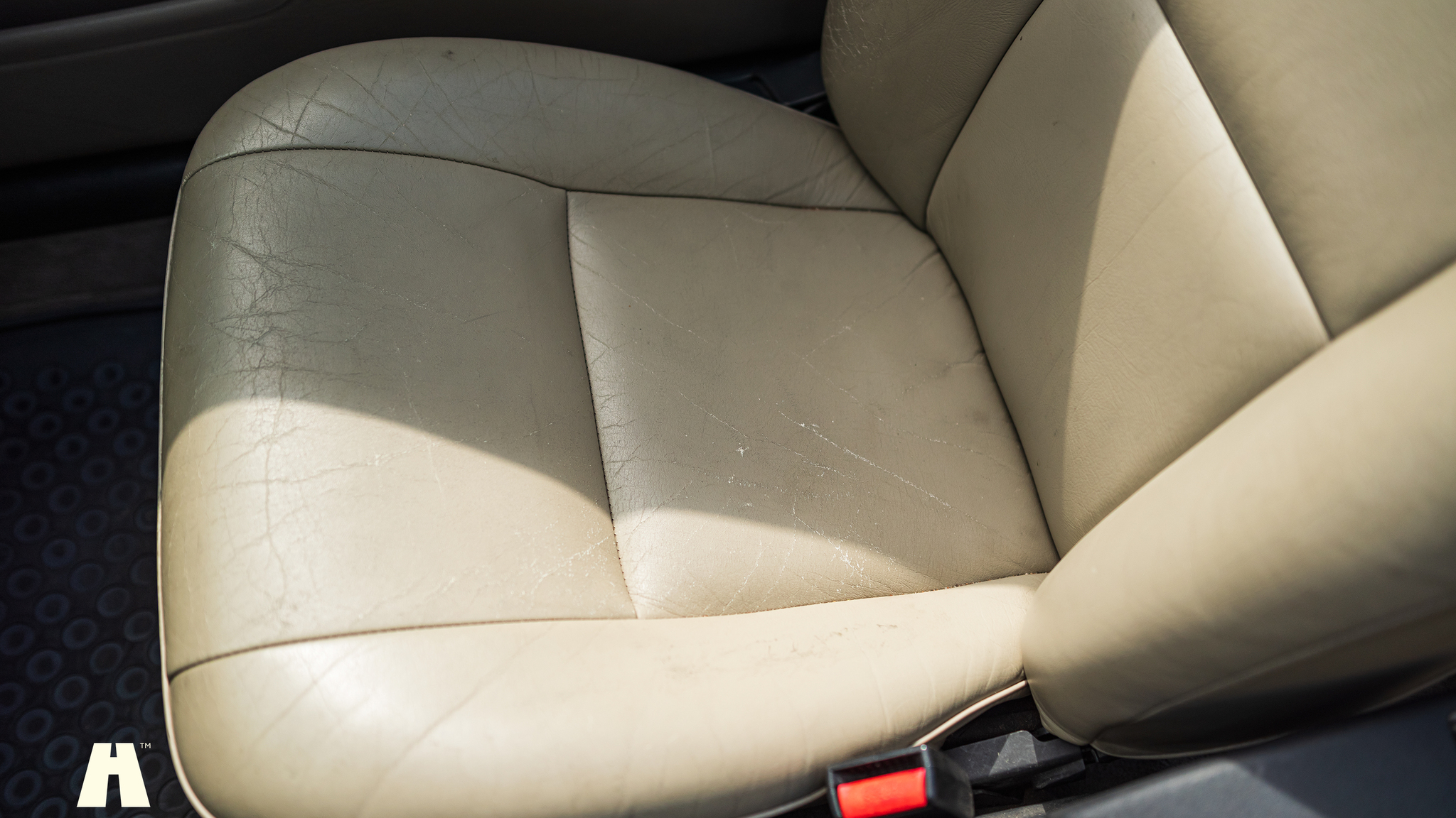 Interior image of 1995 SAAB 900 SE V6 Automat