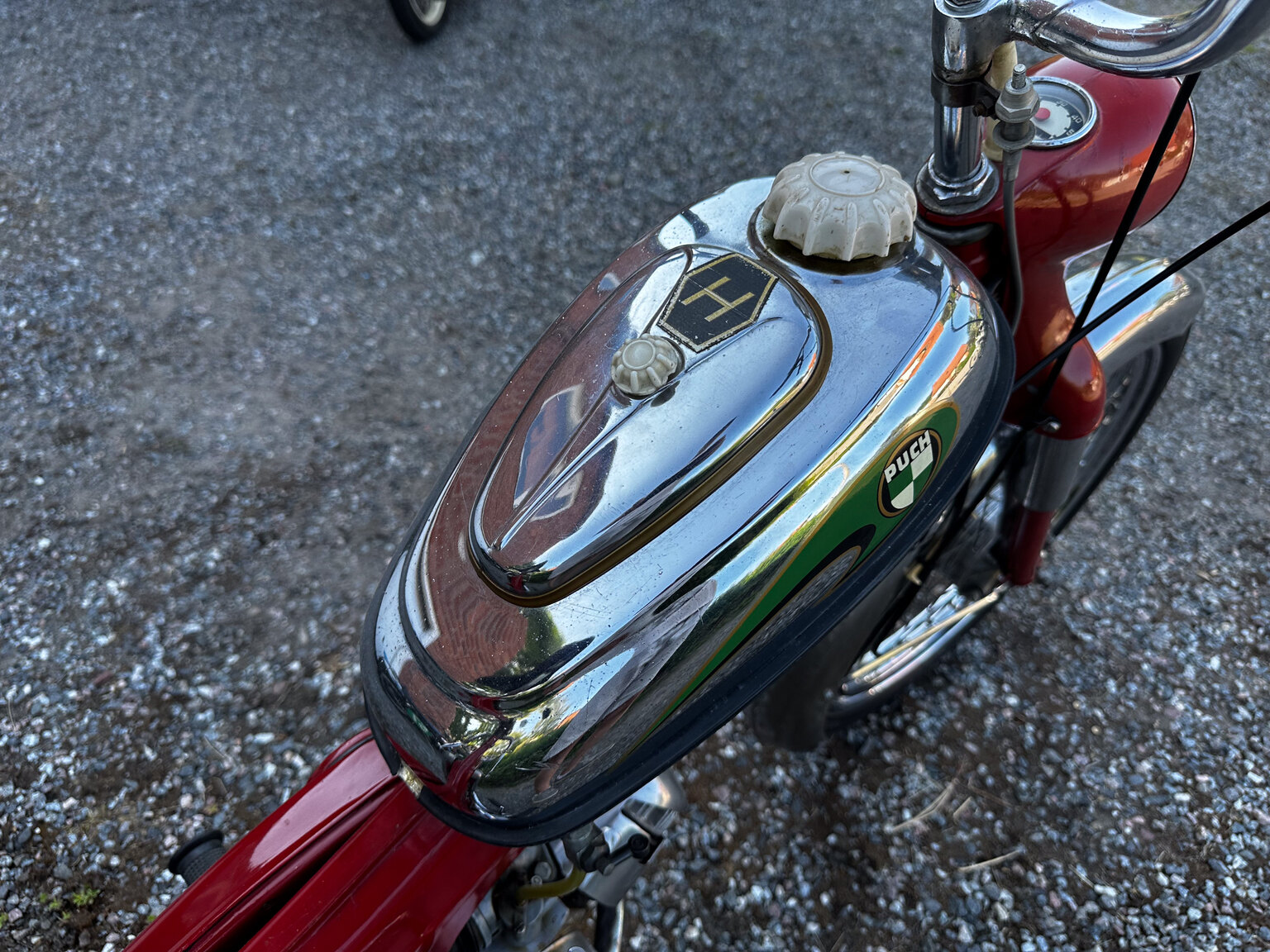 Exteriörbild på 1965 Puch MV 50 KF Florida (24)