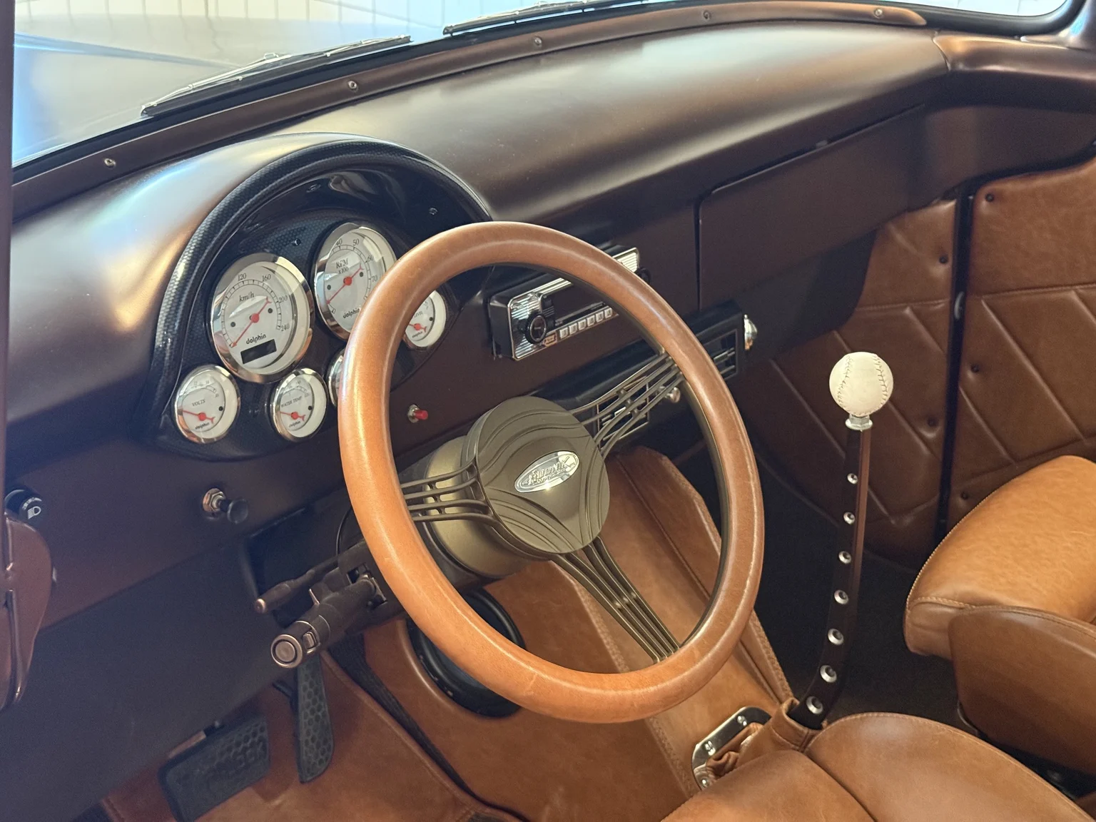 Innenraumfoto von 1956 Ford F-100 Restomod (5)