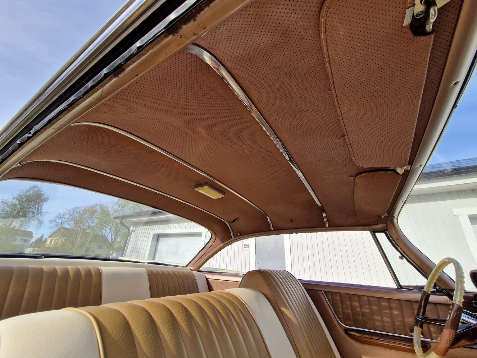 Interiörbild 1961 Chrysler Windsor Coupé