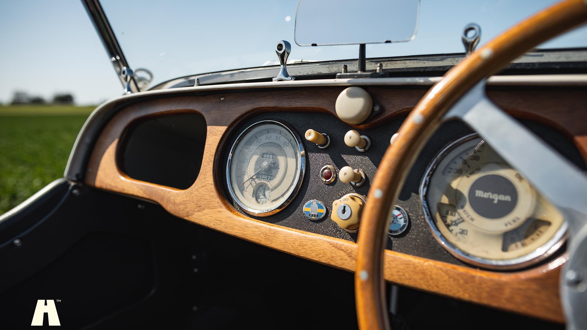 Interiörbild 1954 Morgan Plus 4 