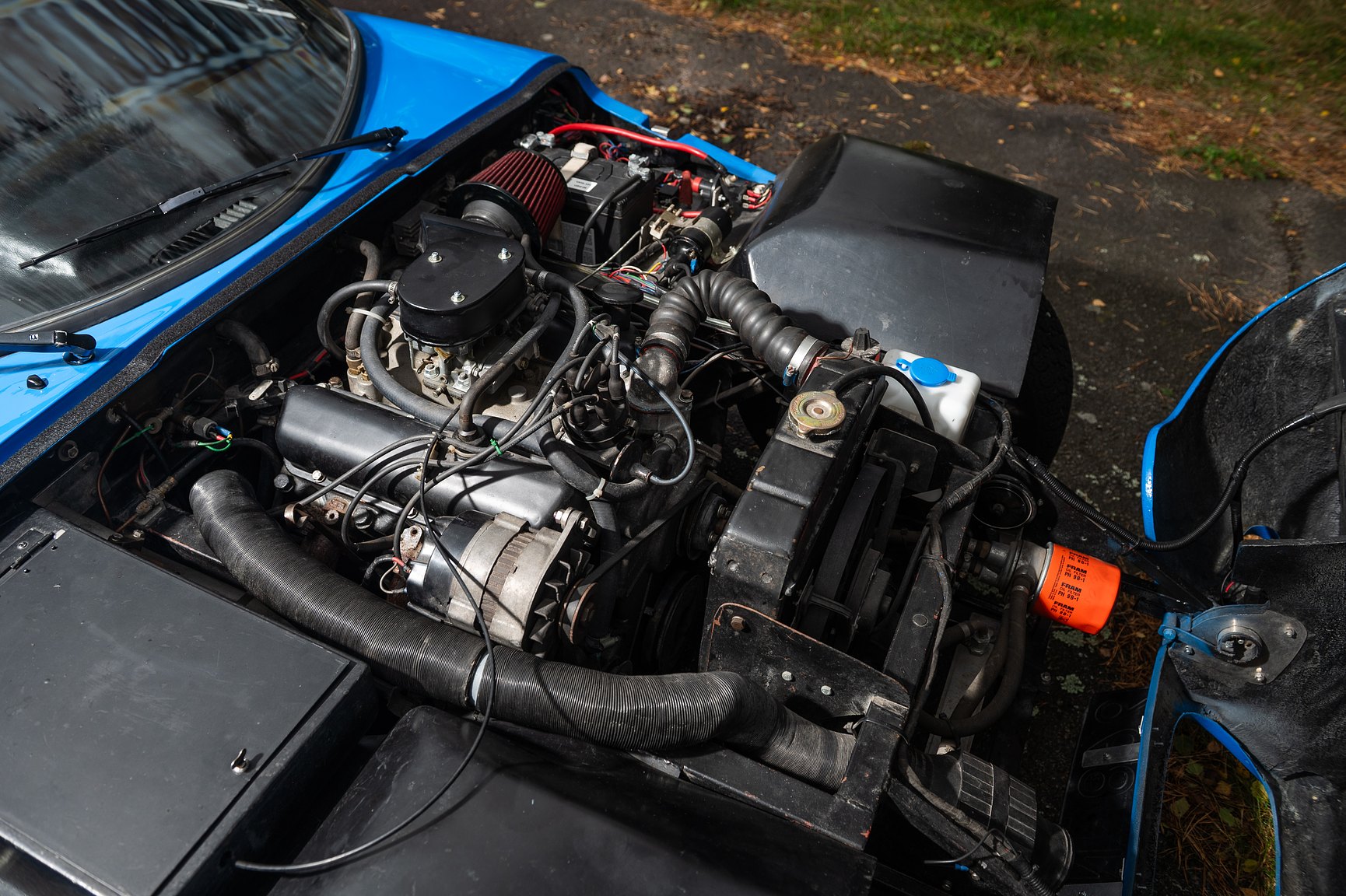Image of 1969 Marcos 3000 GT mechanics