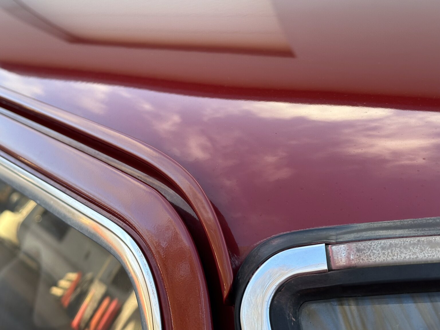 Exterior image of 1984 Saab 900 GL