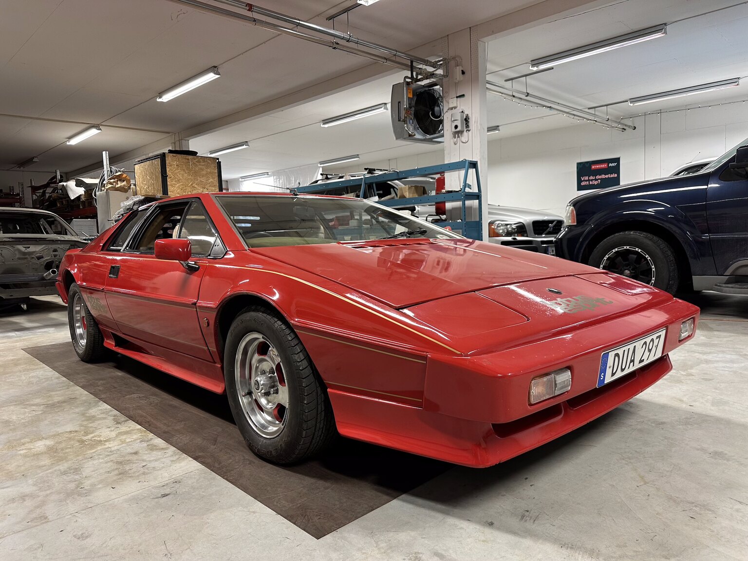 Aussenfoto 1977 Lotus Esprit S1