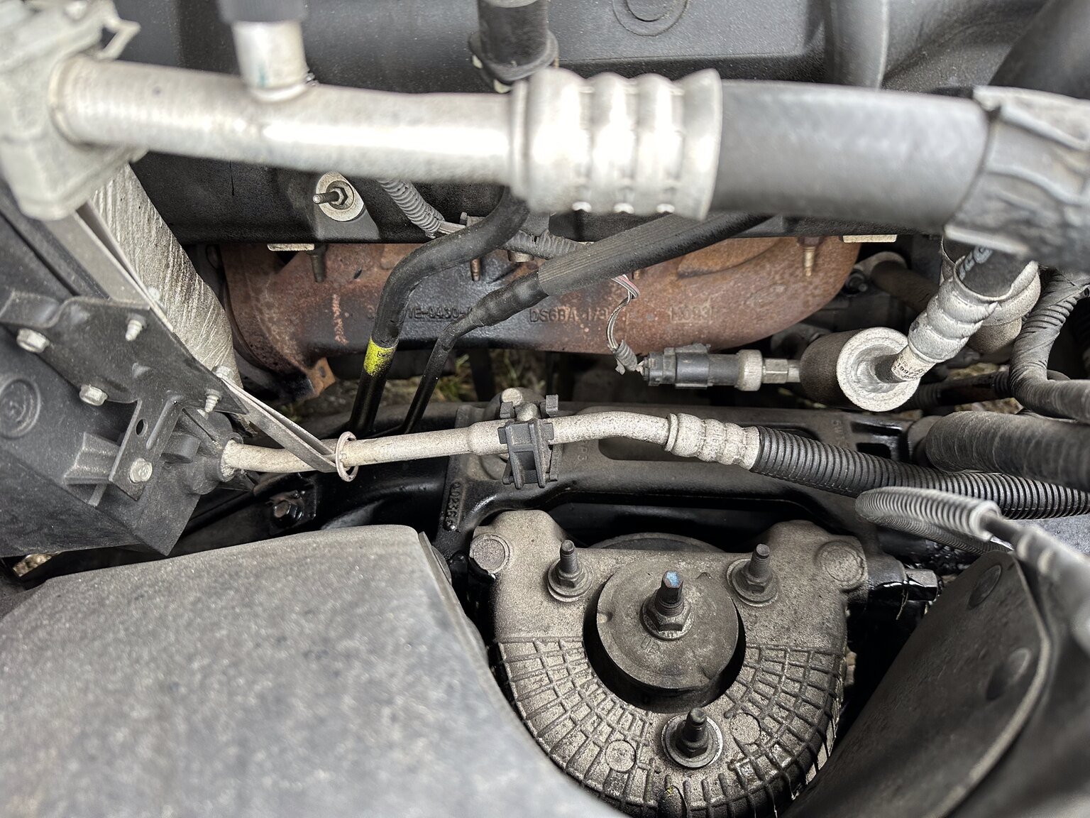 Image of 2011 Ford Crown Victoria Police Interceptor mechanics