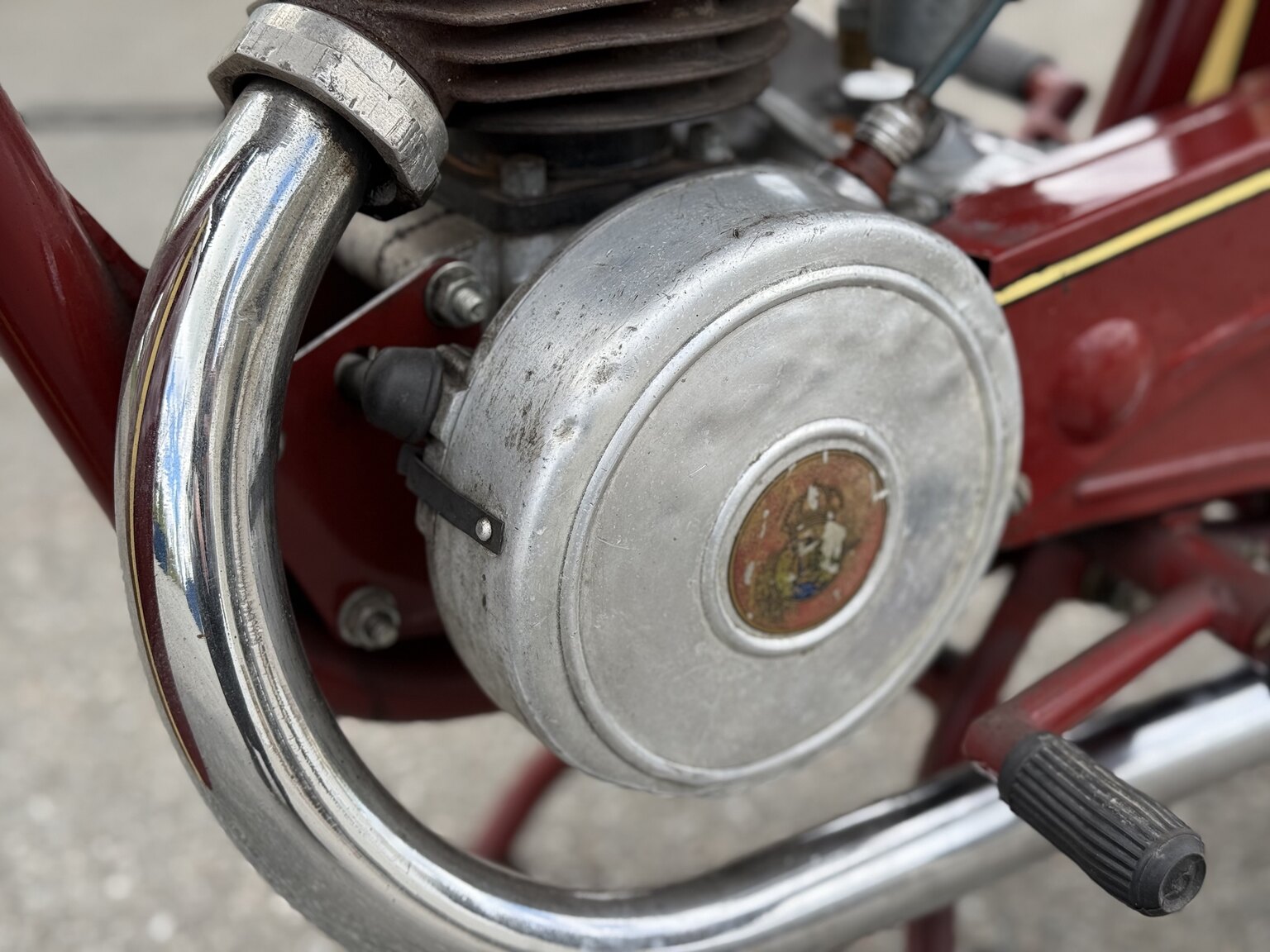 Image of 1953 Huskvarna Modell 30 mechanics