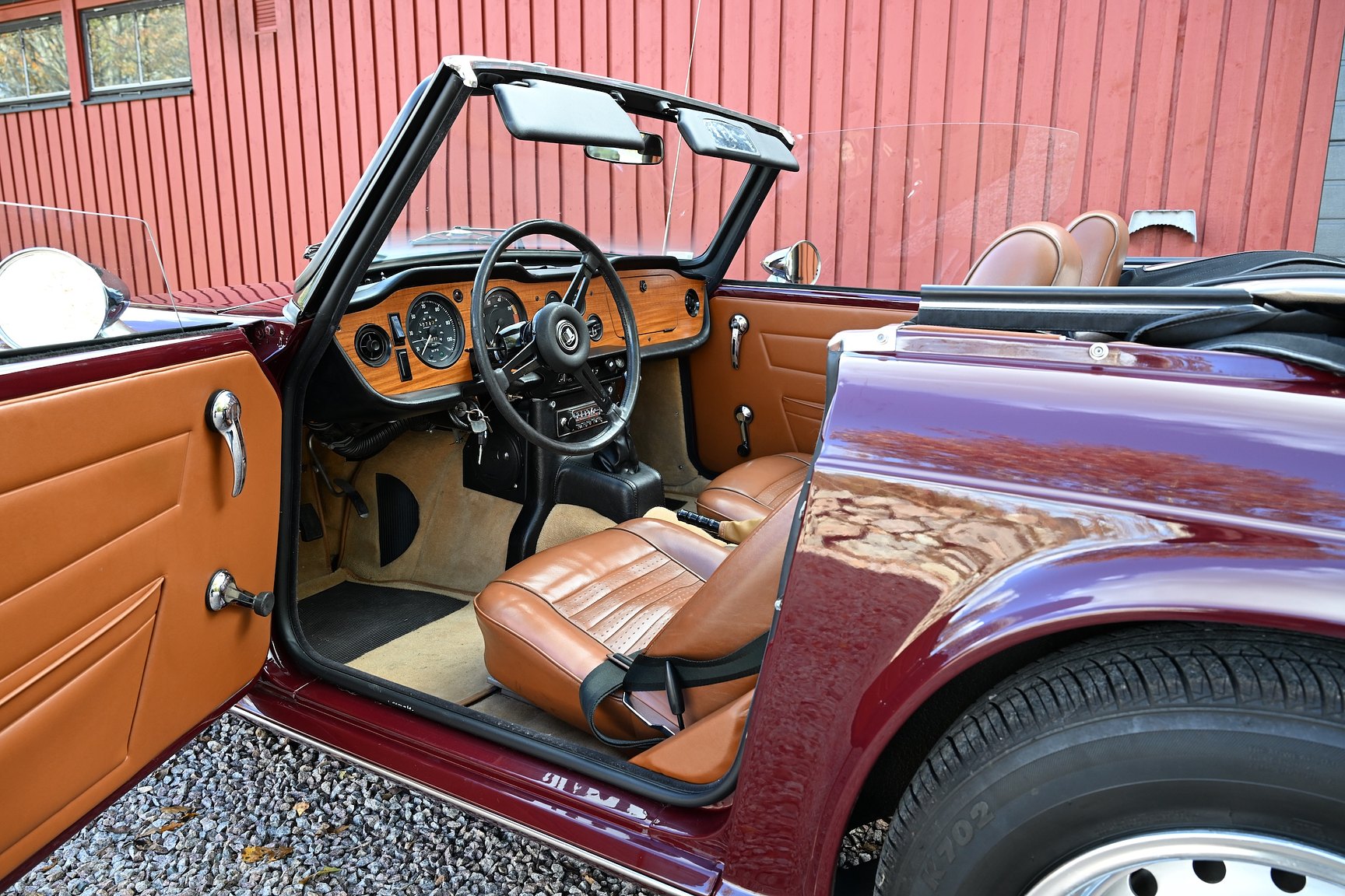Interior image of 1971 Triumph TR6