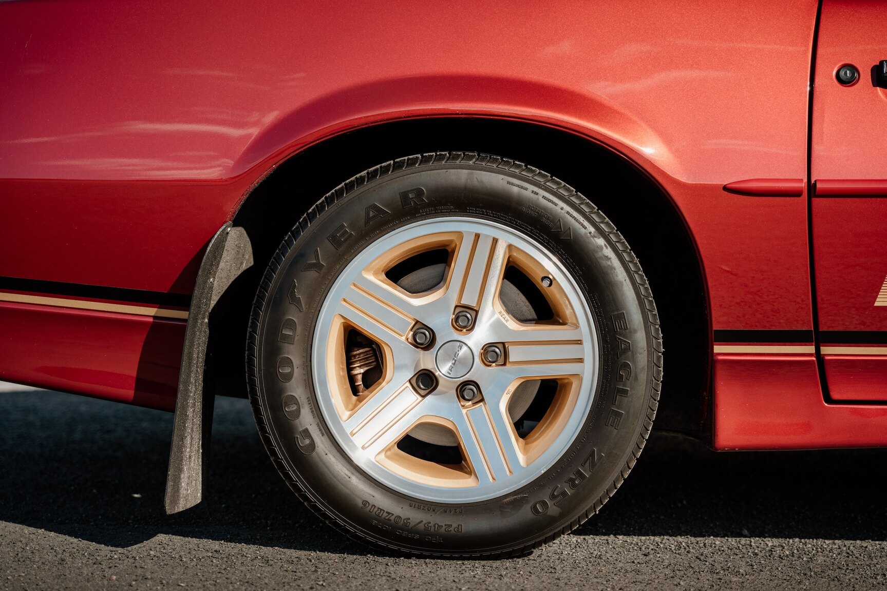 Exterior image of 1989 Chevrolet Camaro IROC-Z