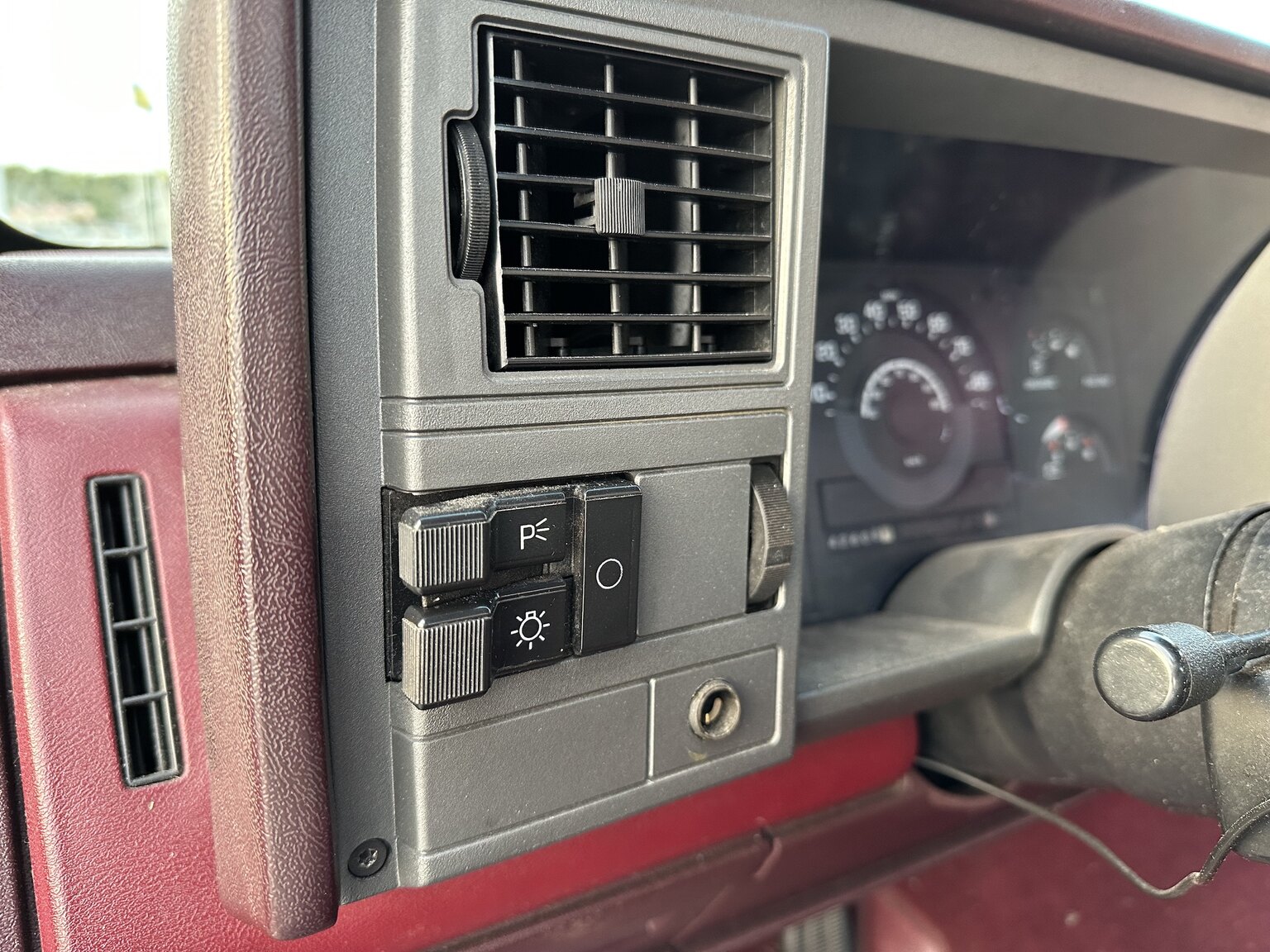 Interior image of 1989 Chevrolet C1500 Silverado