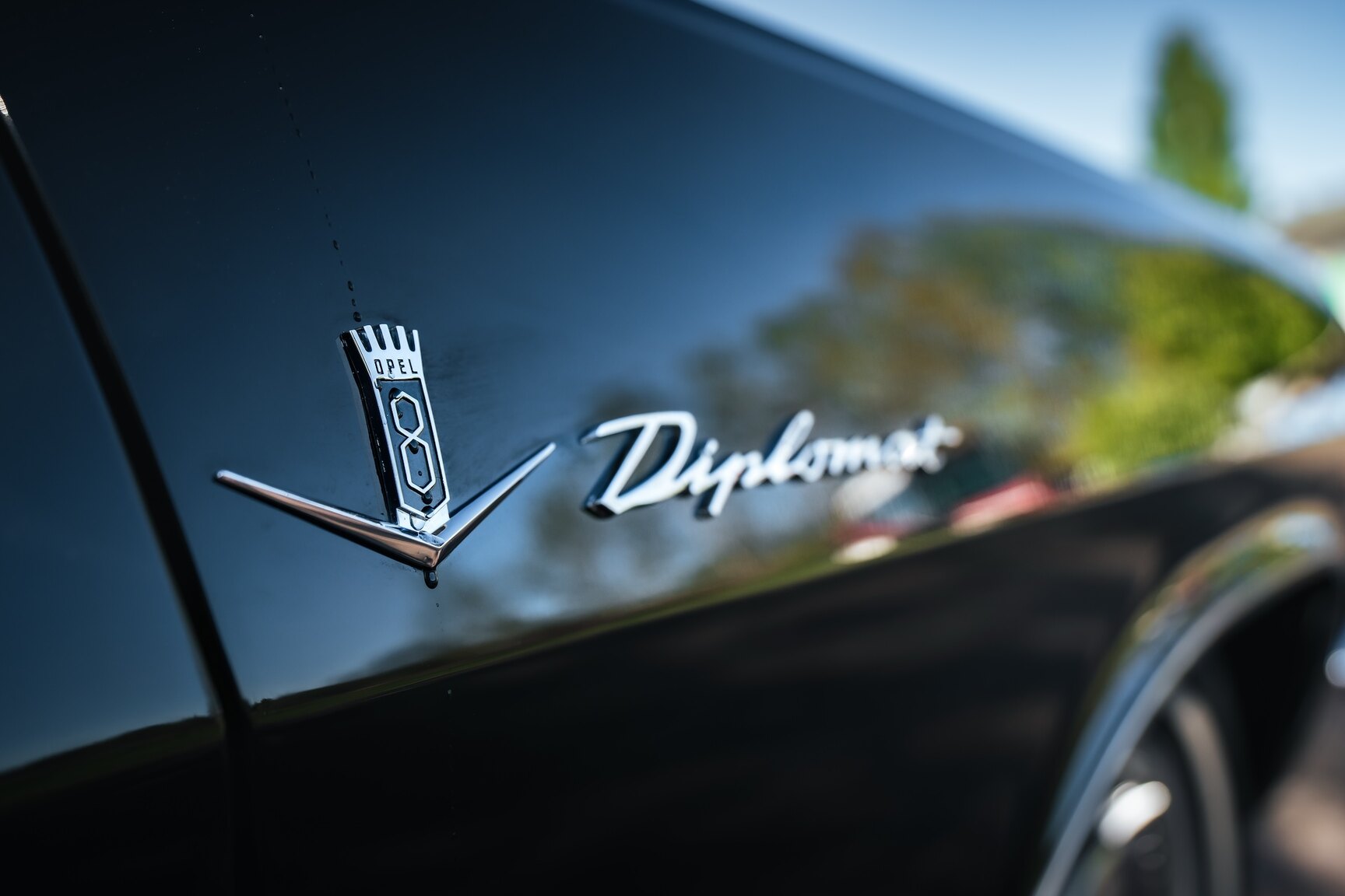 Aussenfoto 1966 Opel Diplomat Coupé 5.4