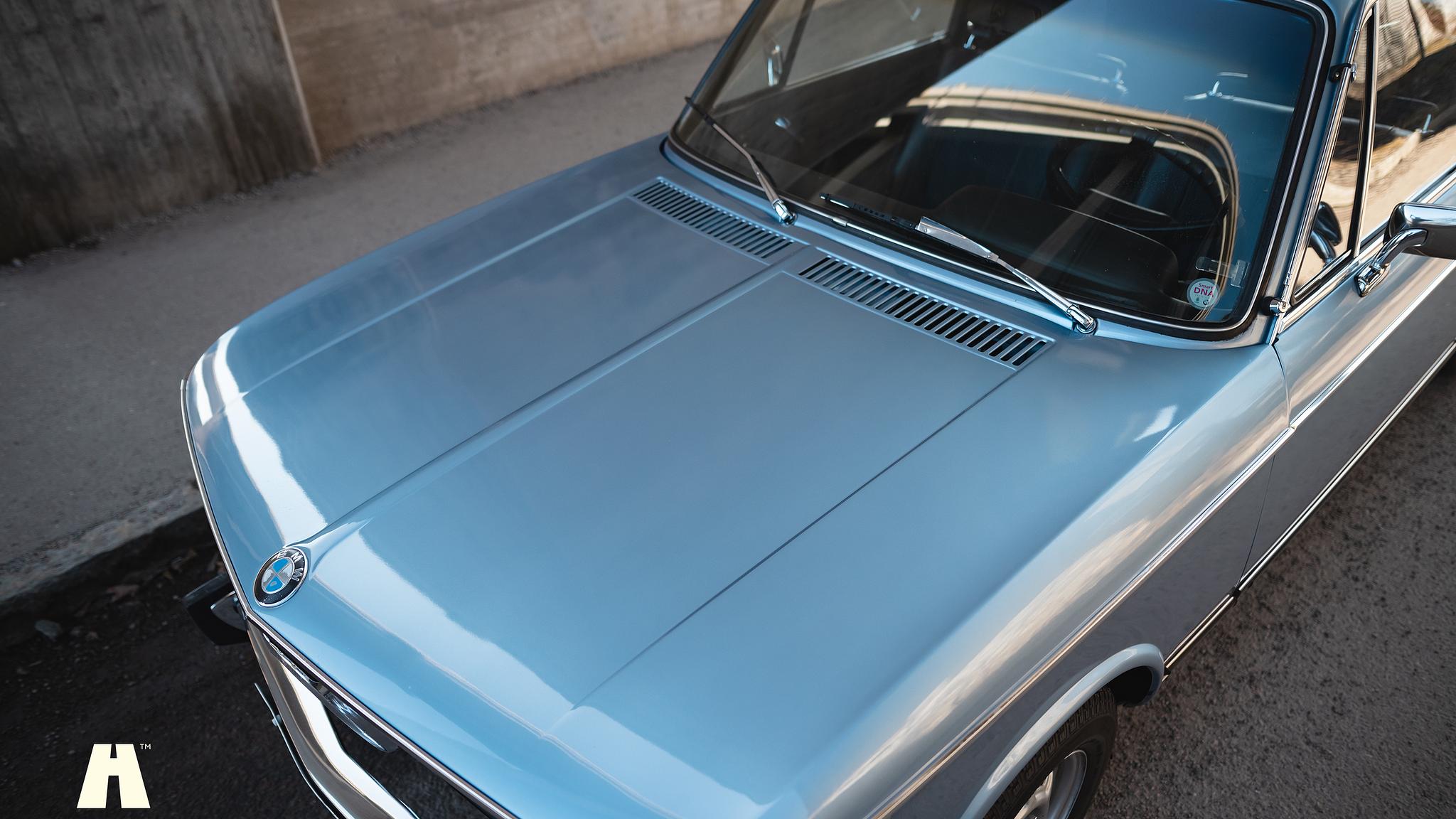 Exteriörbild på 1974 BMW 2002