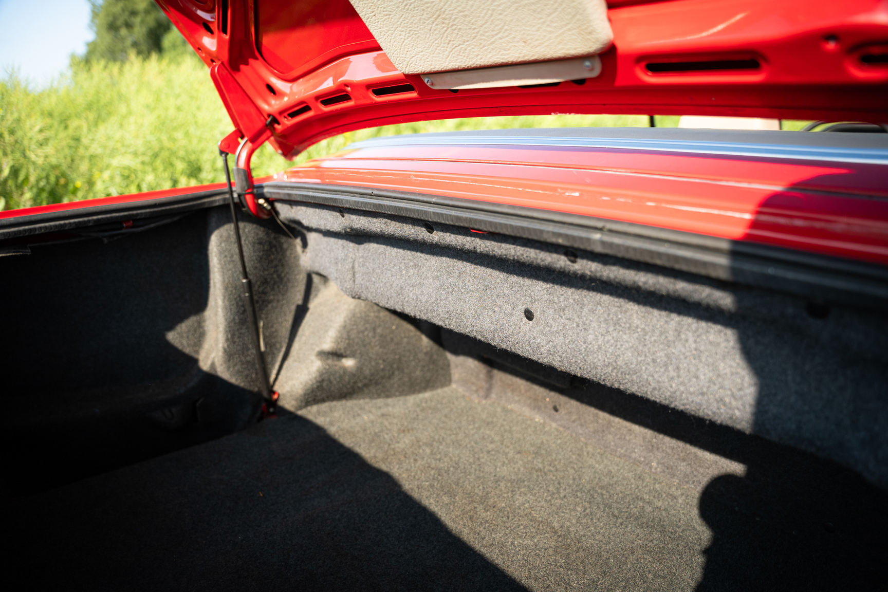Interior image of 1988 BMW 325 Cabriolet (E30)