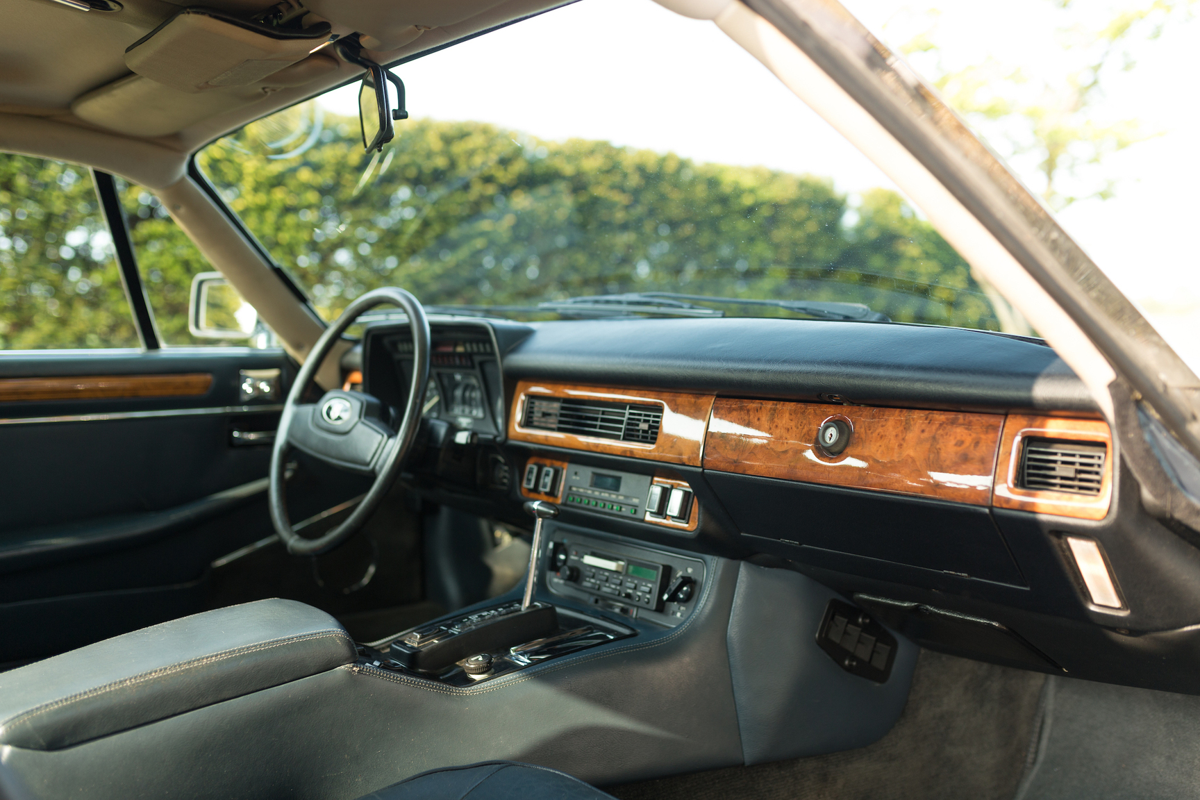 Innenraumfoto von 1987 Jaguar Xj-SC (4)