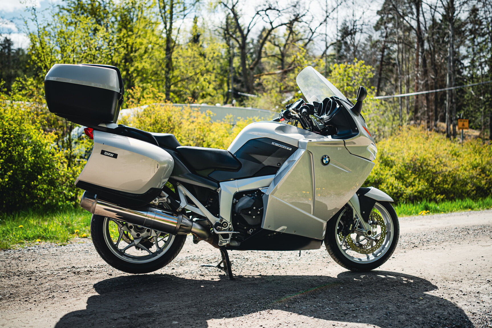 Exterior image of 2006 BMW K 1200 GT 