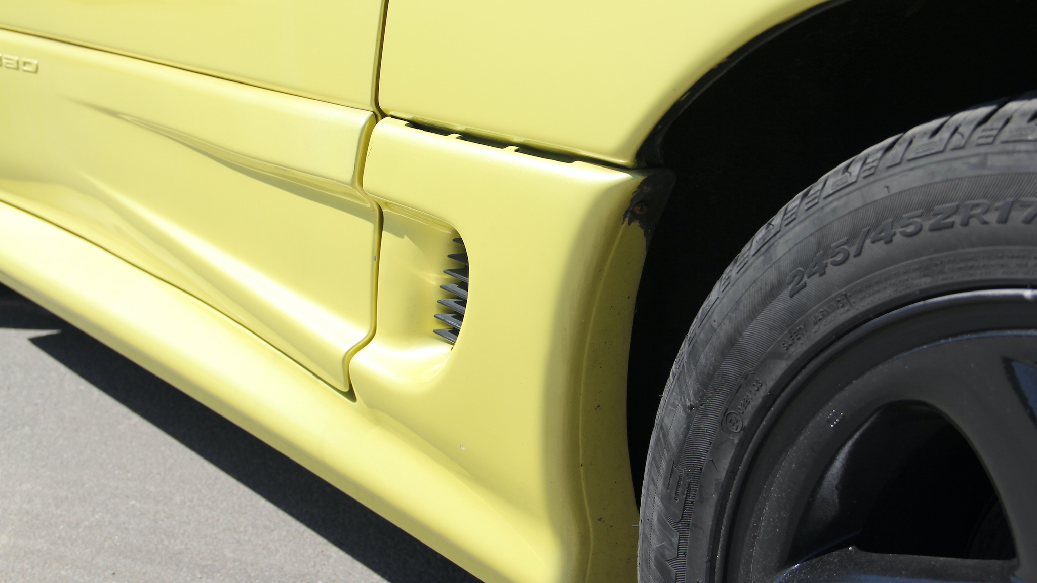 Exterior image of 1992 Dodge Stealth (50)