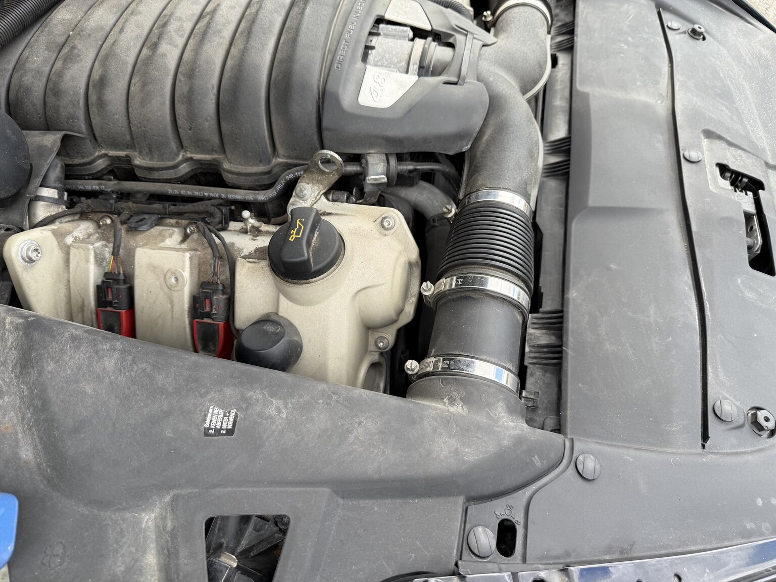 Image of 2013 Porsche Cayenne GTS mechanics