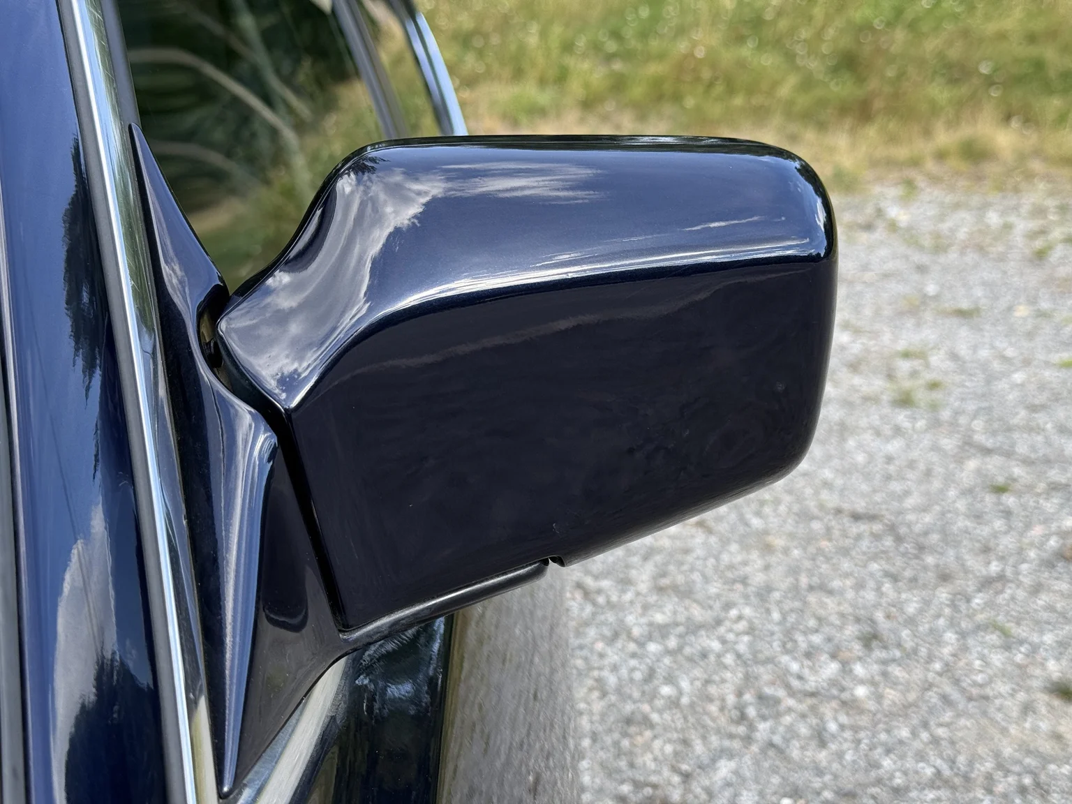 Aussenfoto 1990 BMW 750i (33)