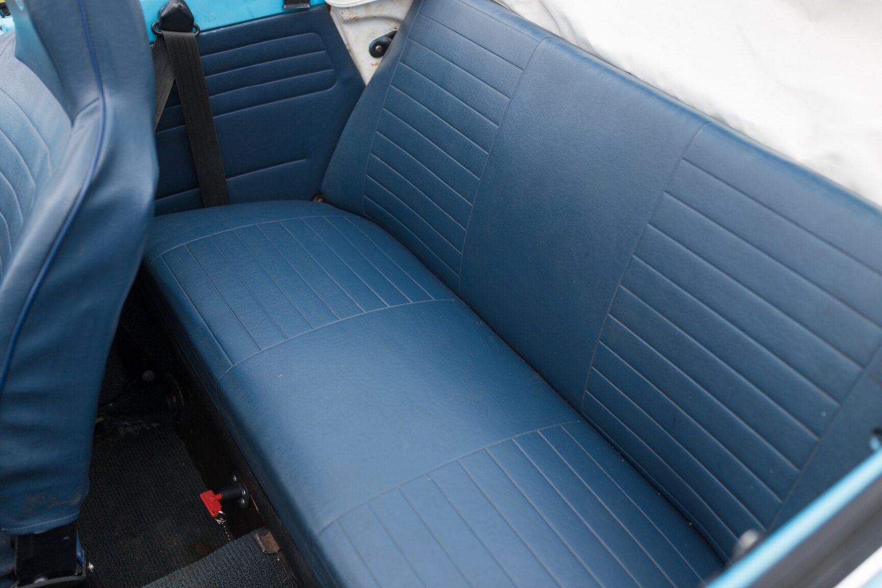 Innenraumfoto von 1974 VW 1303 LS CAB (14)