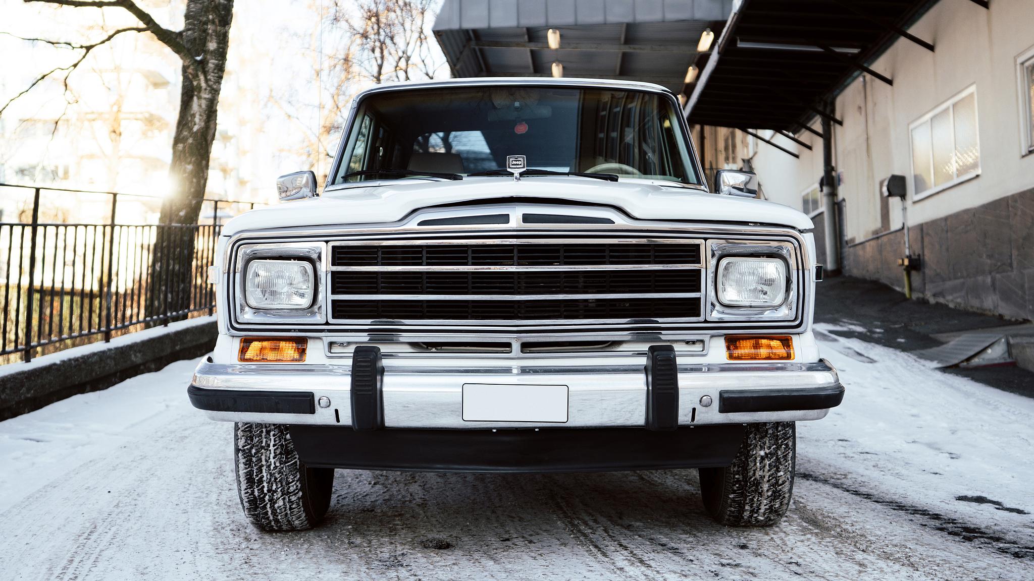Aussenfoto 1991 Jeep Grand Wagoneer 1991 (3)