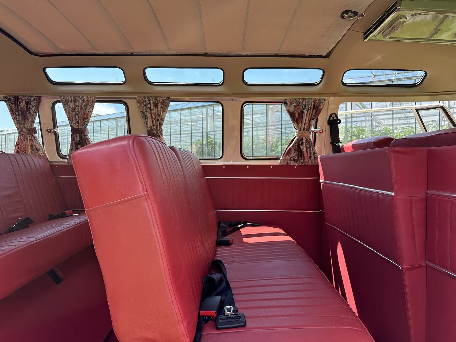 Interiörbild 1969 Volkswagen T1 (2)