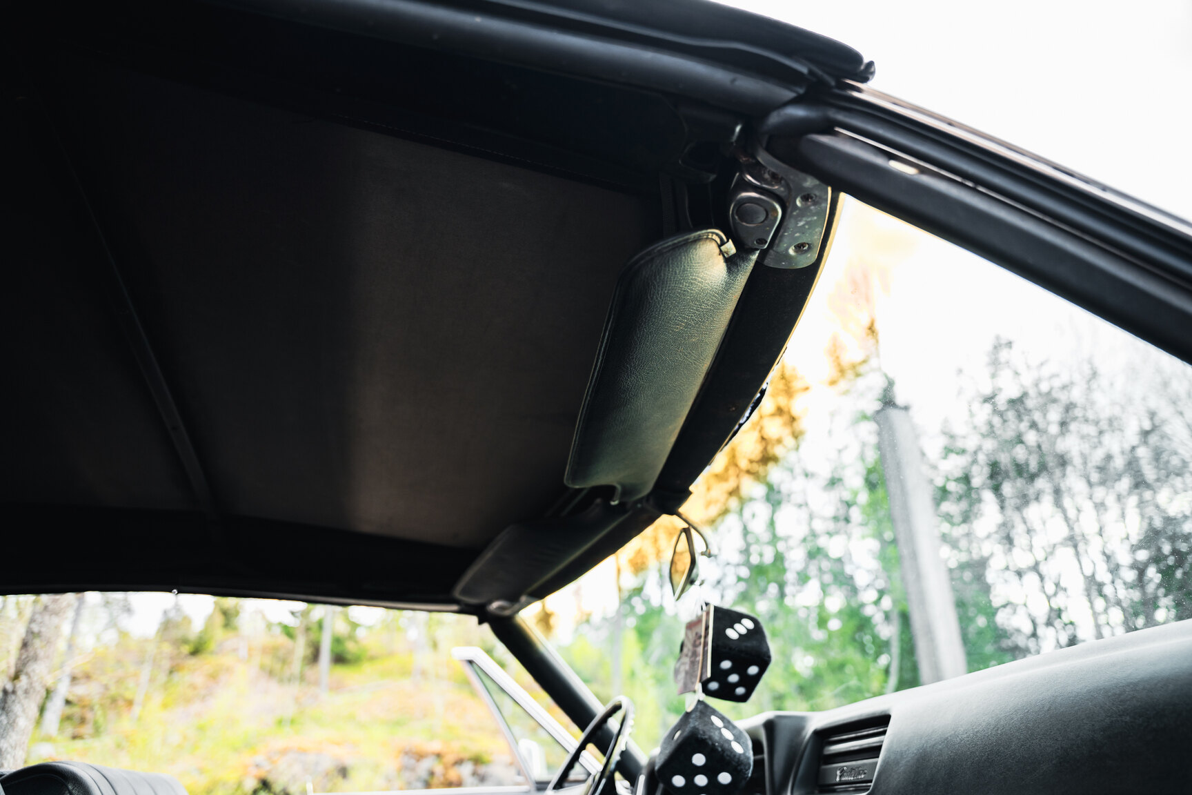 Interior image of 1968 Cadillac De Ville Convertible