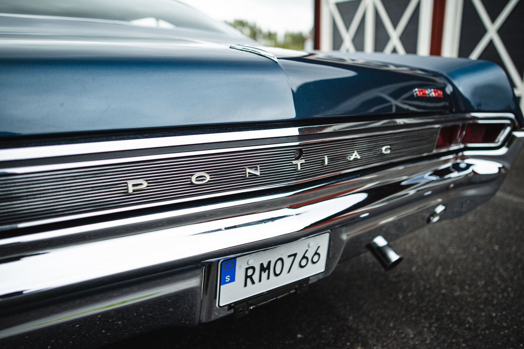 Exterior image of 1965 Pontiac Catalina 421 Tripower-Pack 2+2