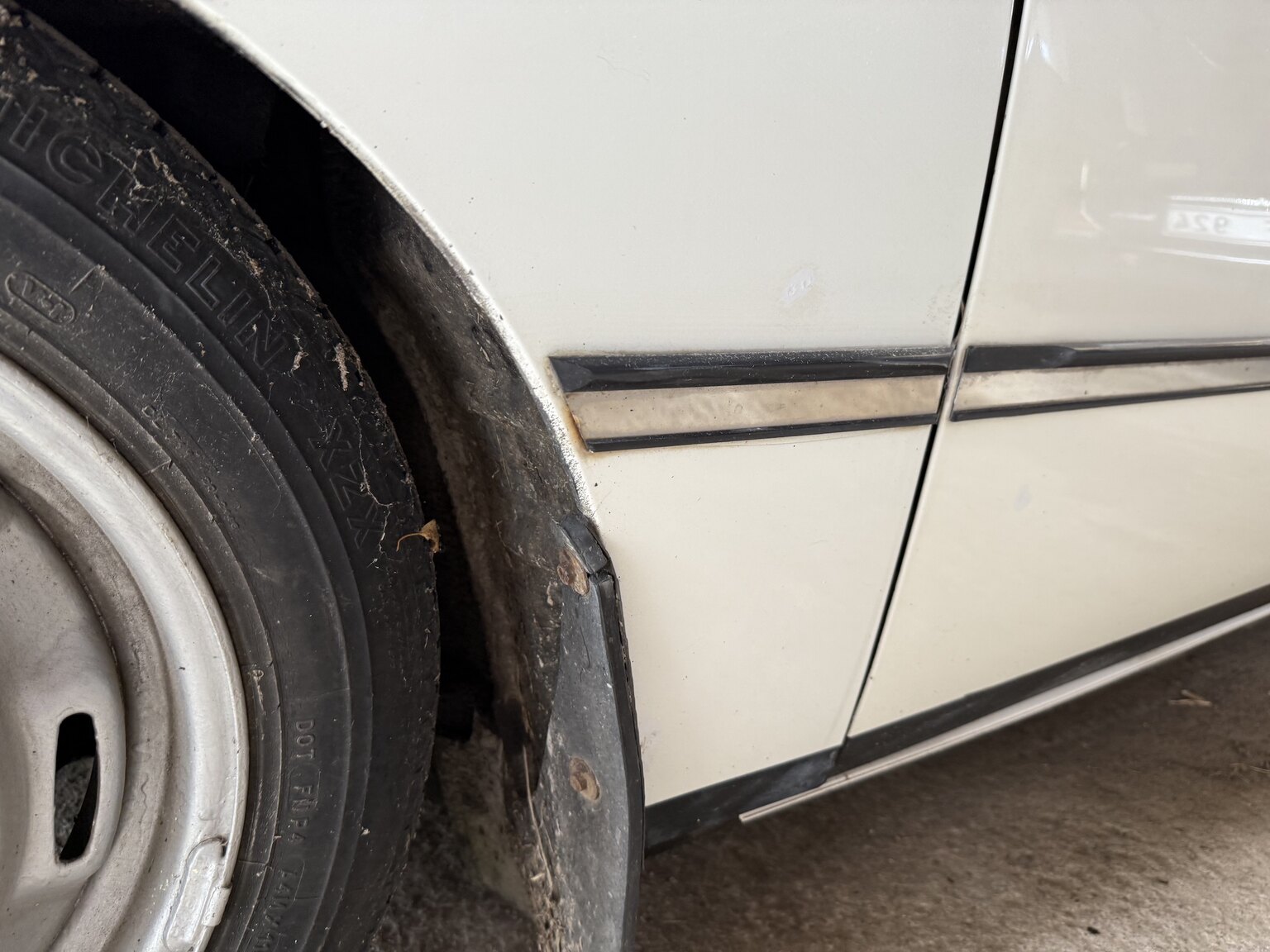 Exterior image of 1984 Citroën GSA Break
