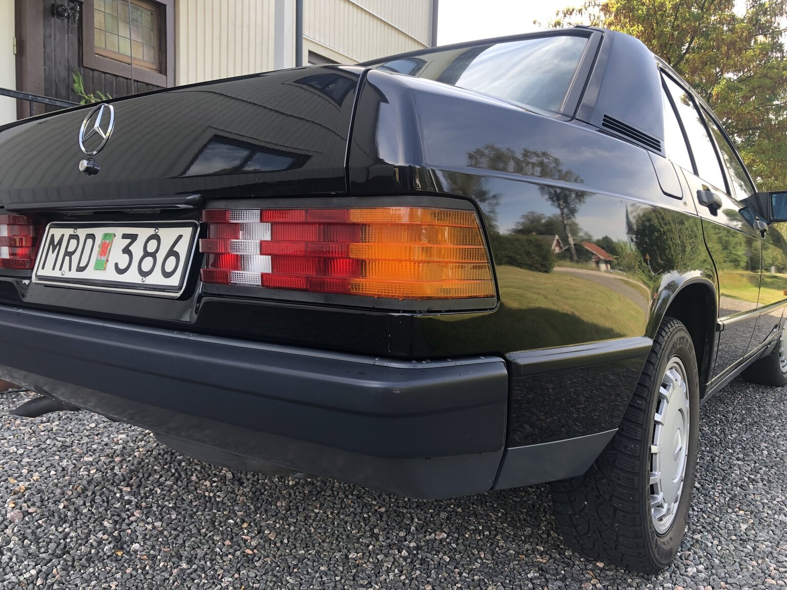 Aussenfoto 1986 Mercedes-Benz 190E