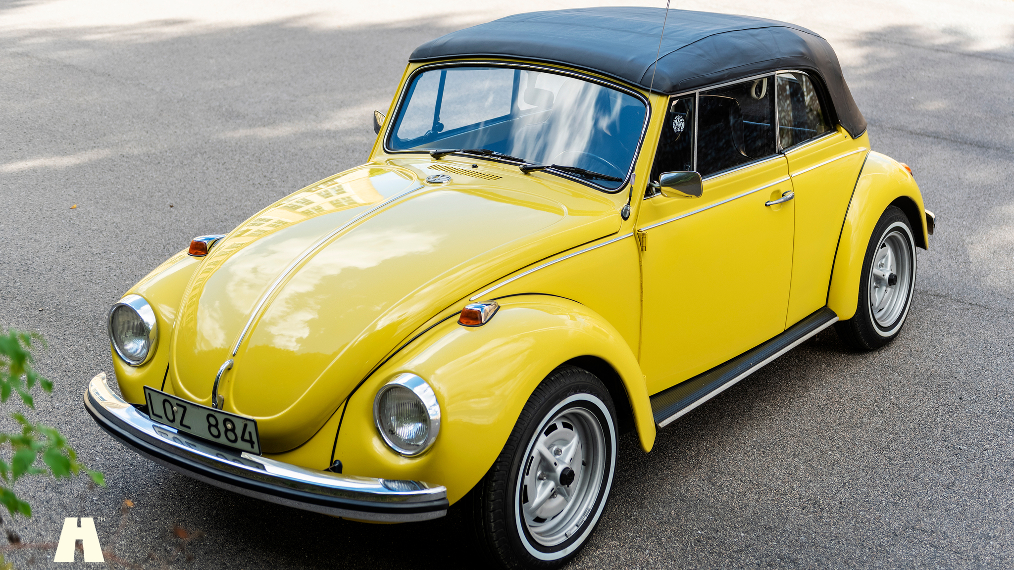 Exteriörbild på 1972 Volkswagen beetle cabriolet 1302 LS