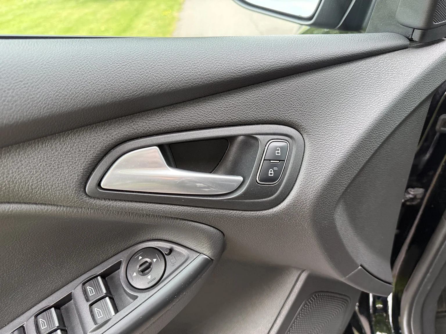 Interior image of 2016 Ford Focus RS (6)