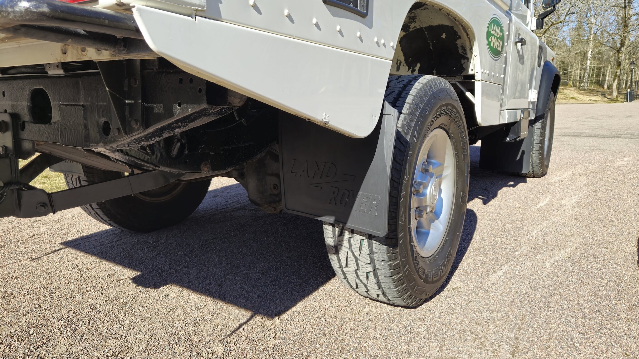Exterior image of 1999 Land Rover Defender Single Cab Pickup