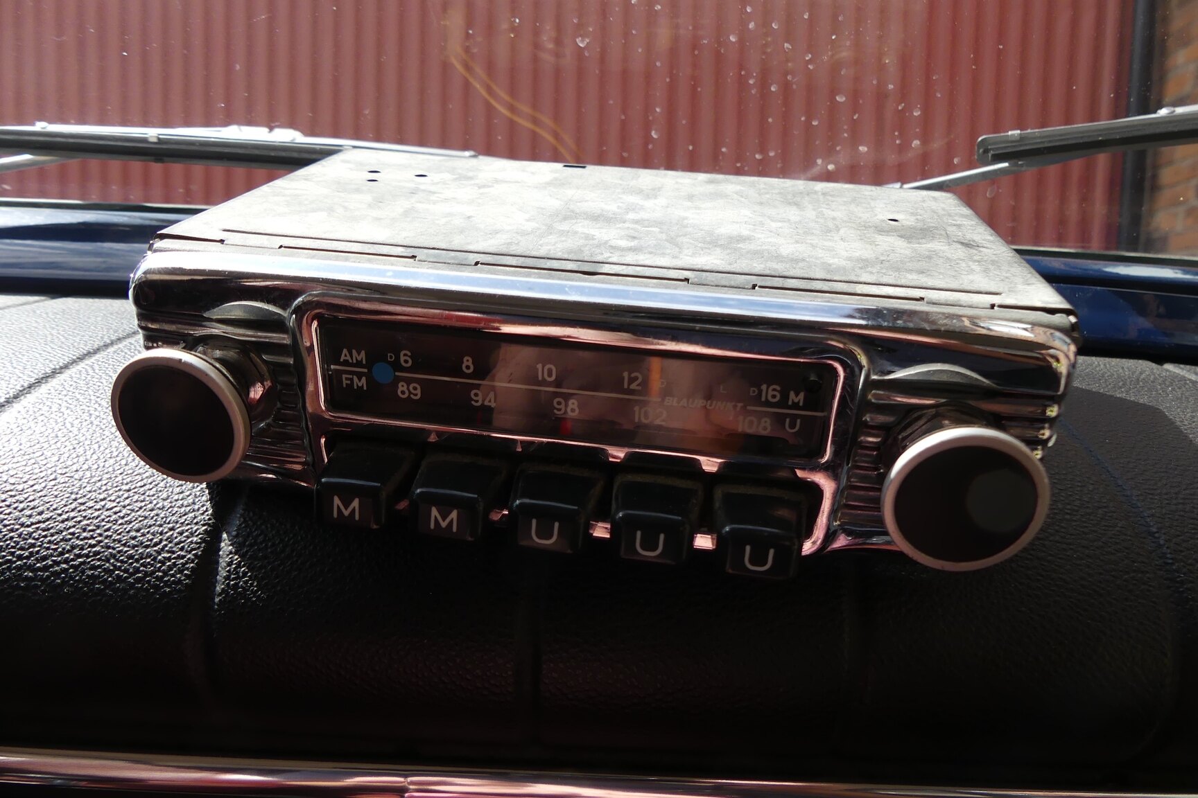 Interior image of 1965 Volvo Amazon