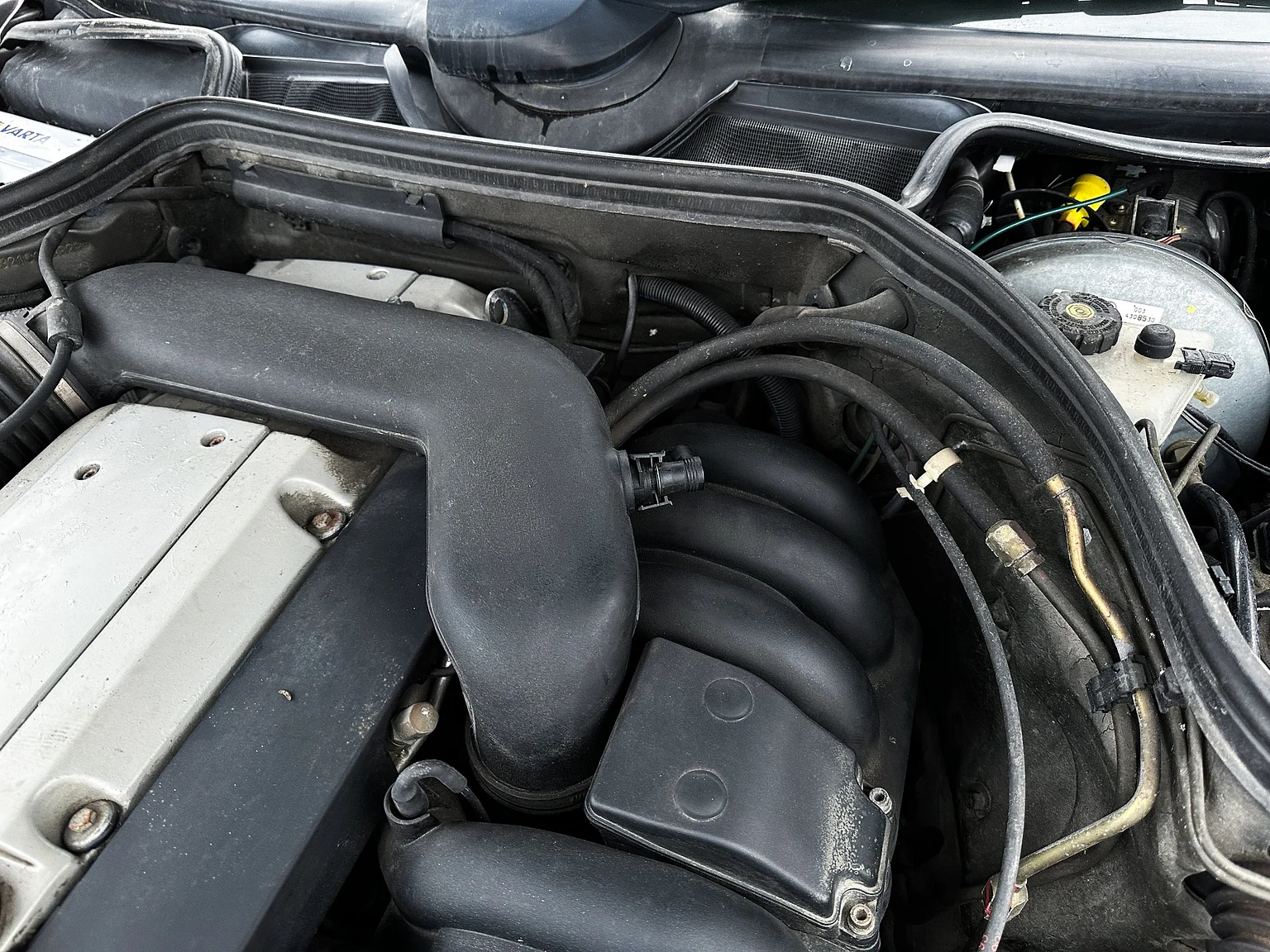 Image of 1993 Mercedes-Benz E 320 "AMG" (24) mechanics