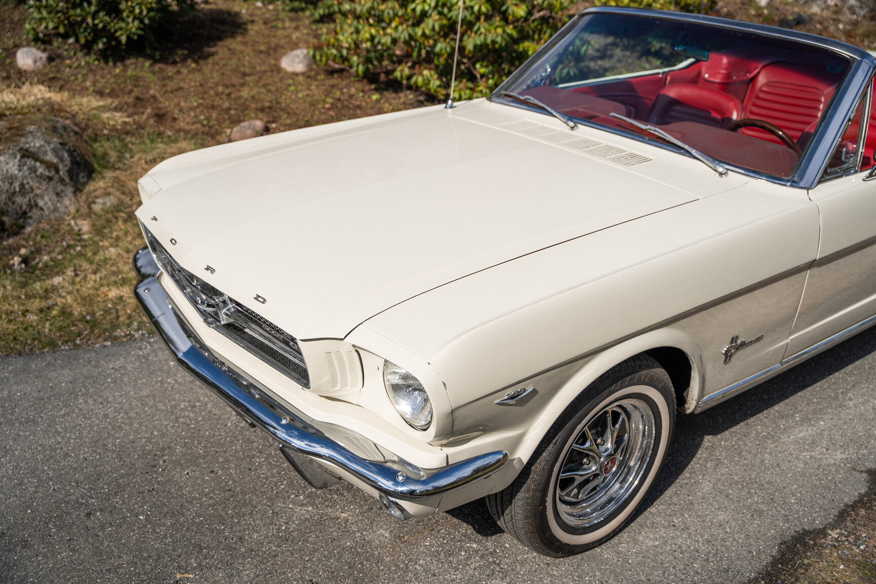 Aussenfoto 1965 Ford Mustang Cabriolet (18)