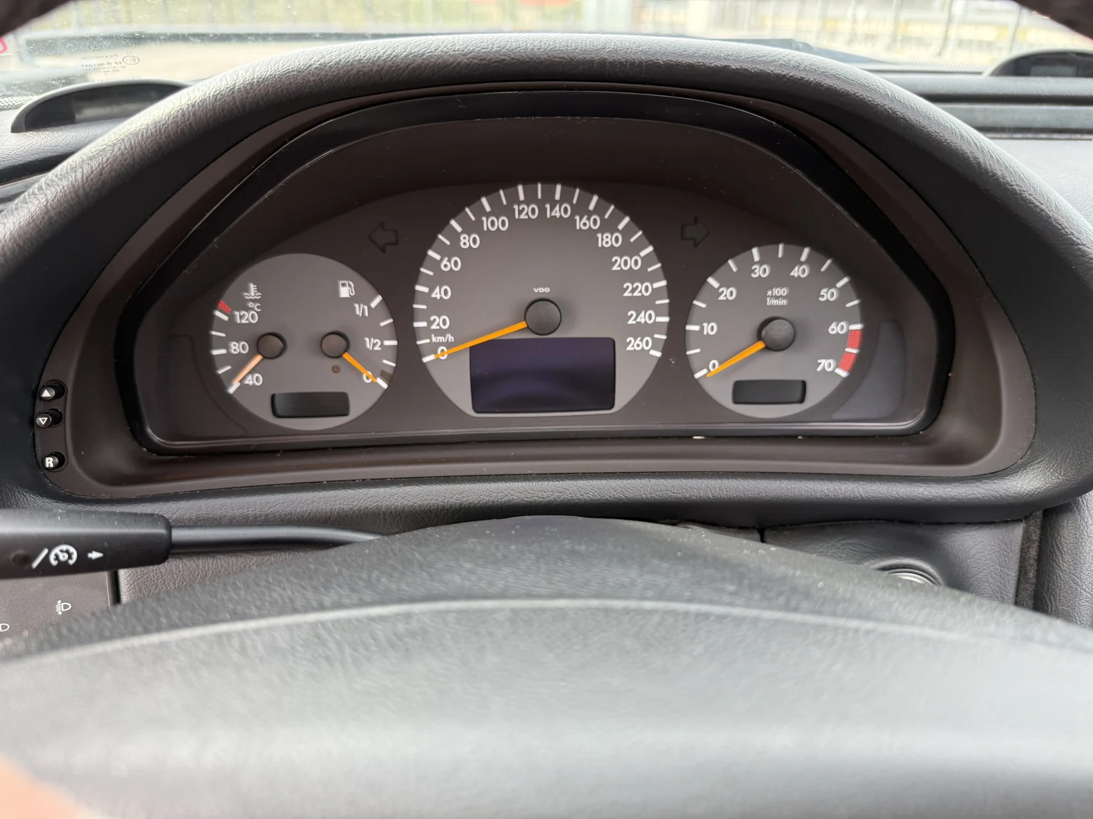 Interiörbild 2001 MERCEDES-BENZ CLK 230 Kompressor Cabriolet (11)