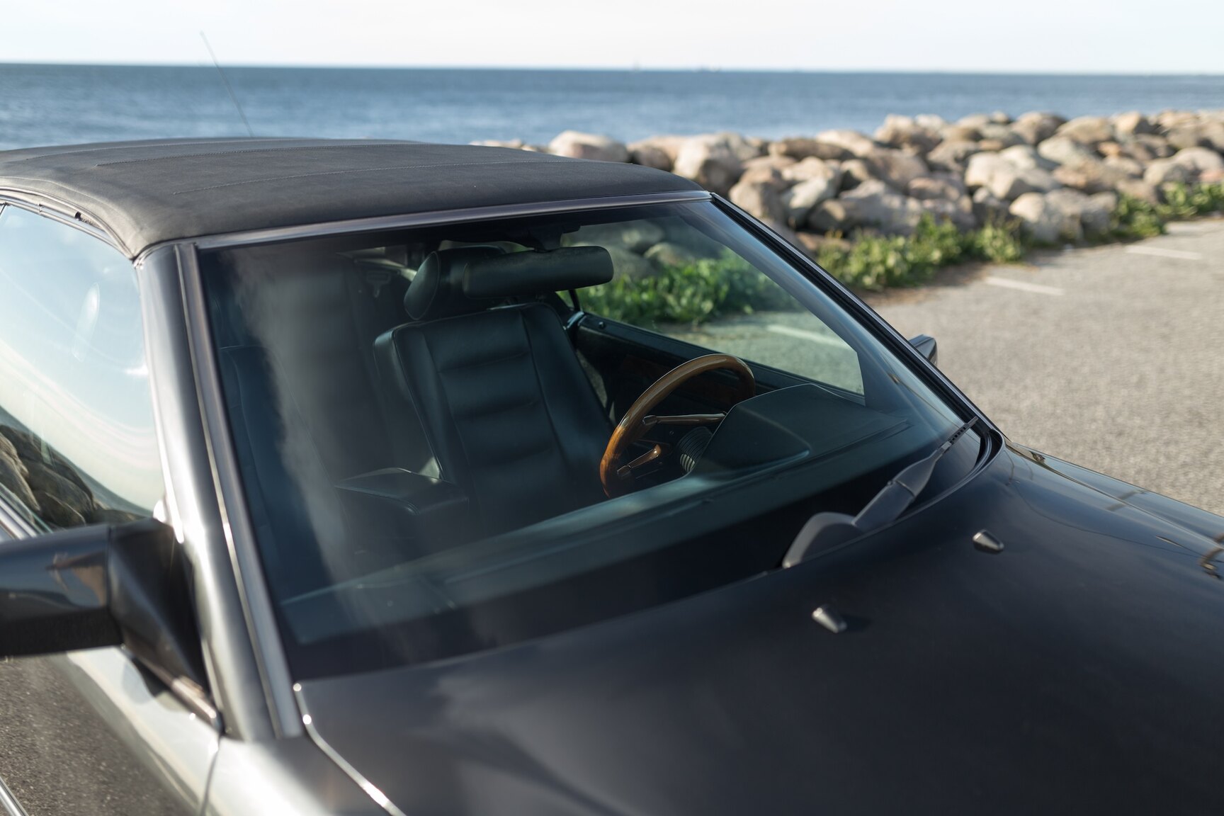 Exterior image of 1993 Mercedes-Benz 300 CE-24 Cabriolet