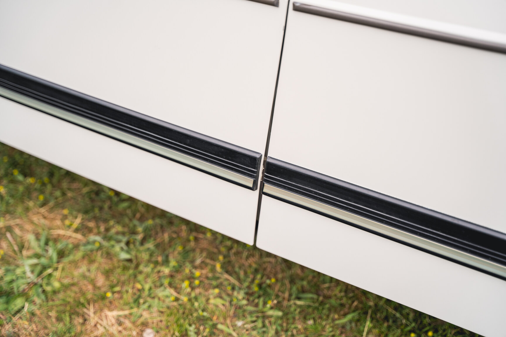 Exterior image of 1987 Saab 900 Turbo Convertible