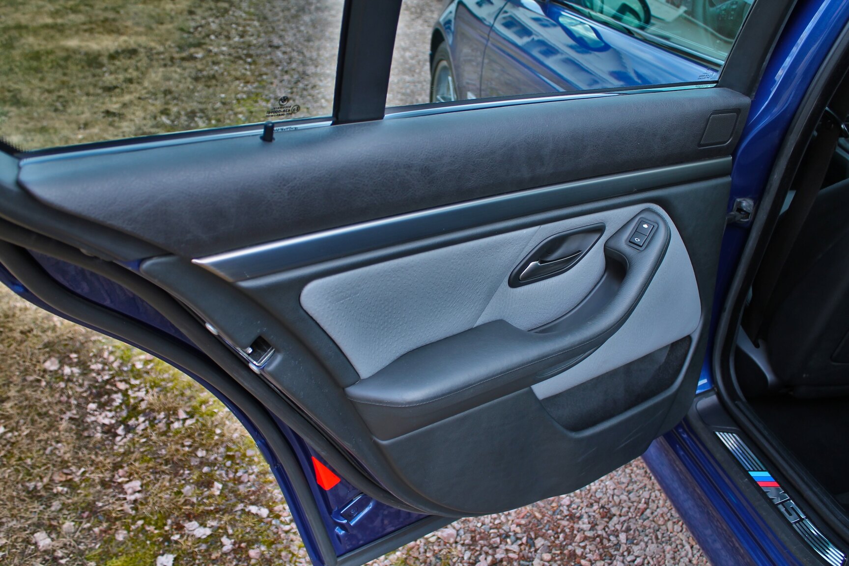 Interiörbild 2003 BMW M5
