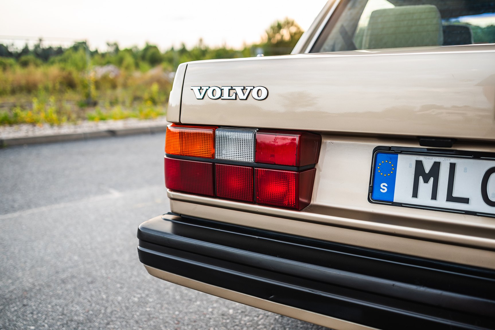 Exteriörbild på 1986 Volvo 760 GLE 2.8 V6 Automatisk