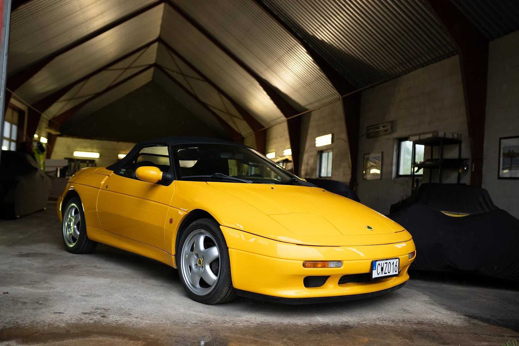 Exteriörbild på 1995 Lotus Elan Roadster (32)