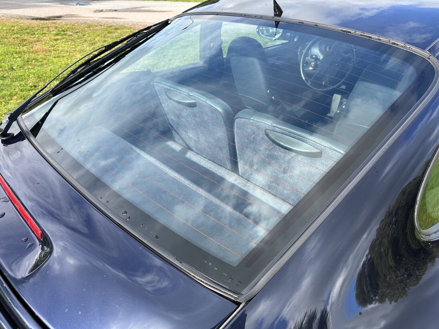 Exteriörbild på 1999 Porsche 911 Carrera