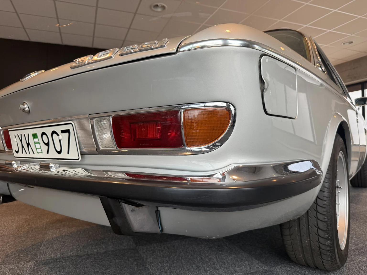 Exteriörbild på 1972 BMW E9 3.0 CSI (49)