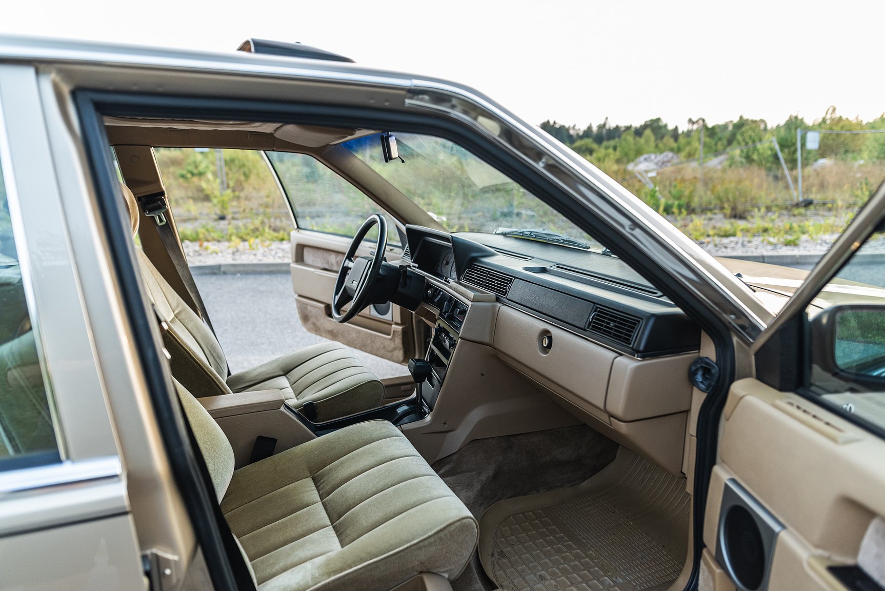 Interior image of 1986 Volvo 760 GLE 2.8 V6 Automatisk