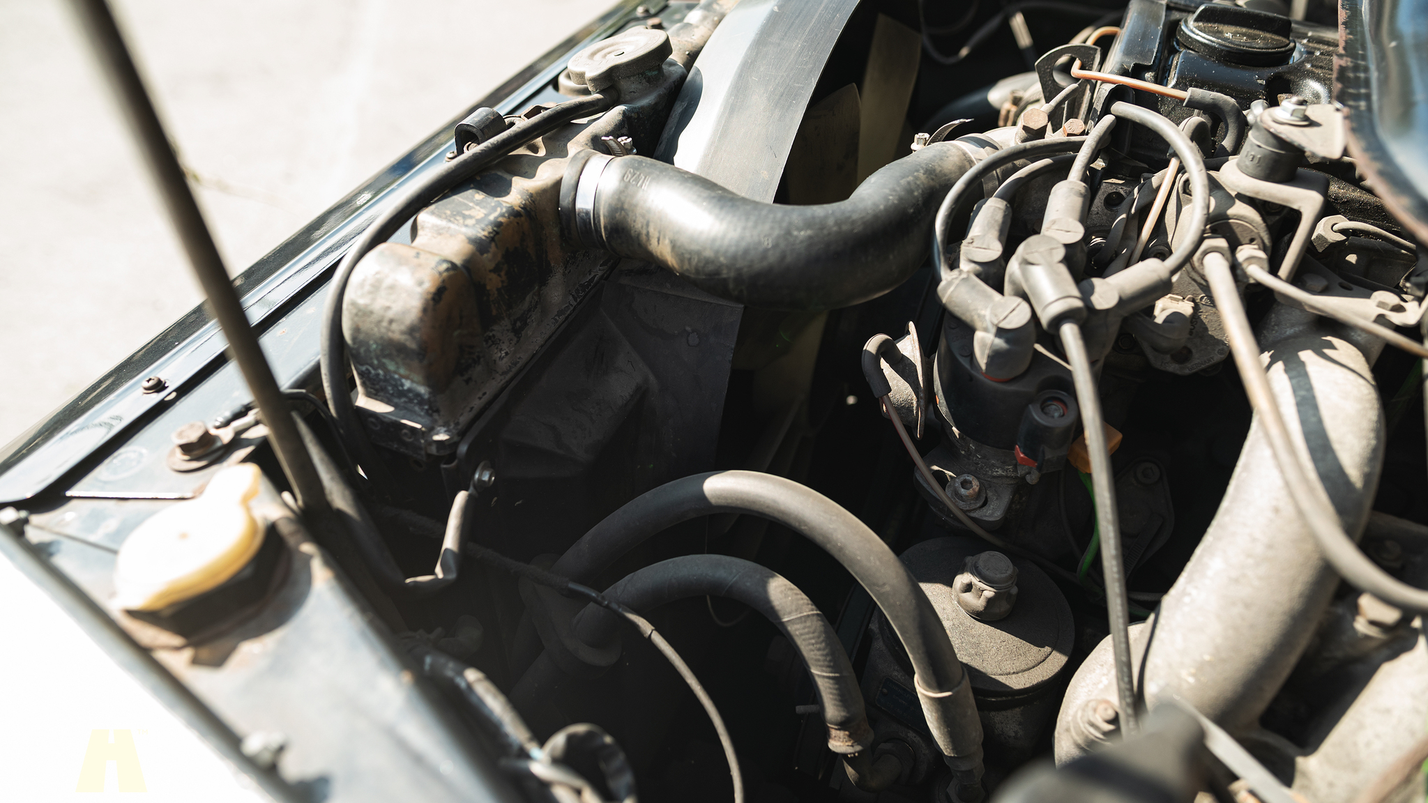 Image of 1985 Mercedes 230GE Cabrio mechanics