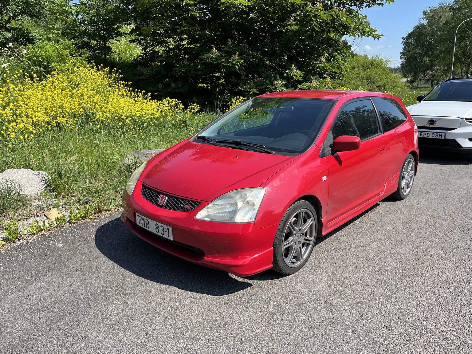 Exterior image of 2002 Honda Civic EP3 Type-R